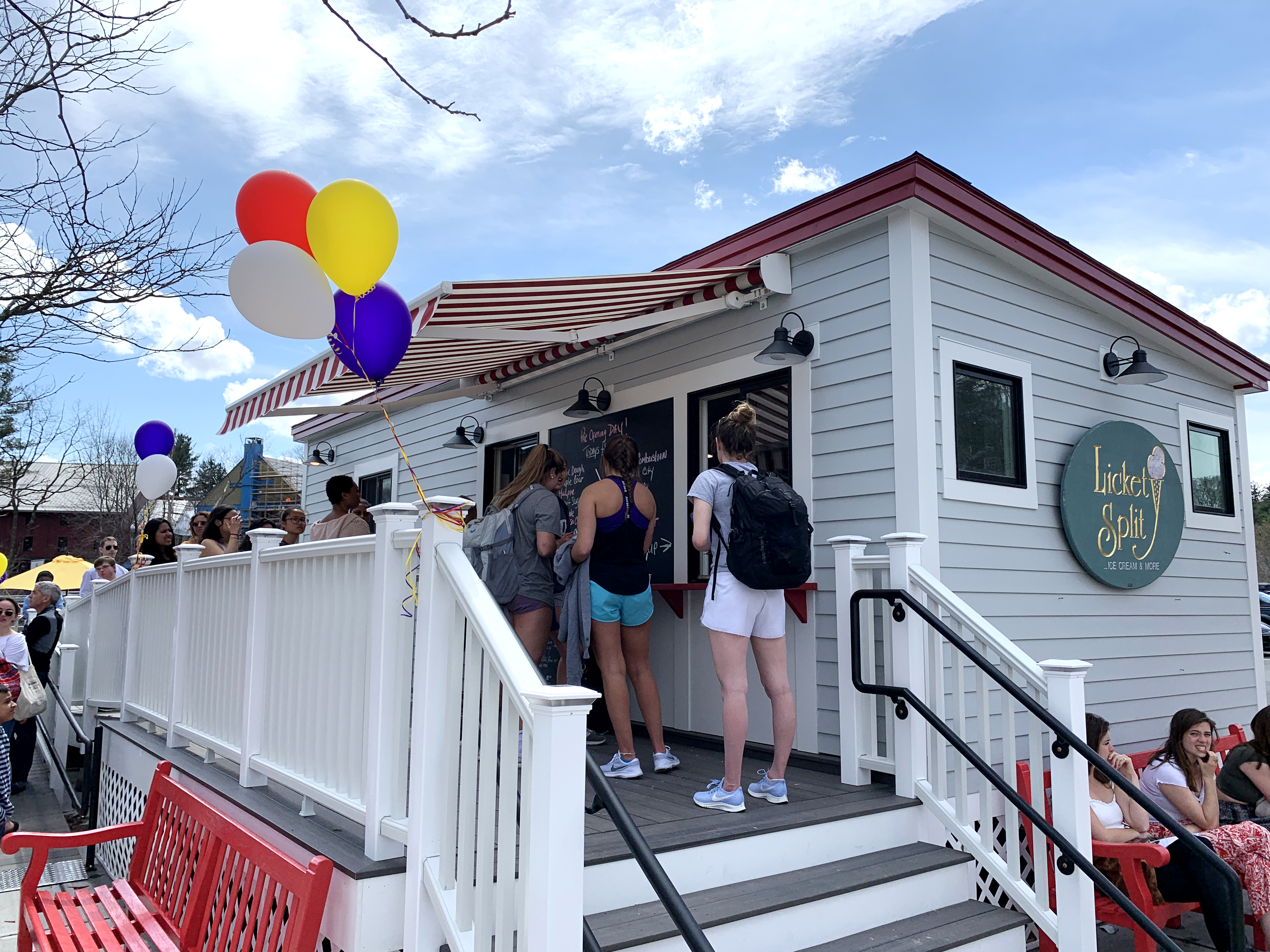 mobile tiny ice cream shop